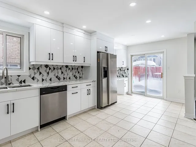 Additional property image - 76 Fallstar Cres
