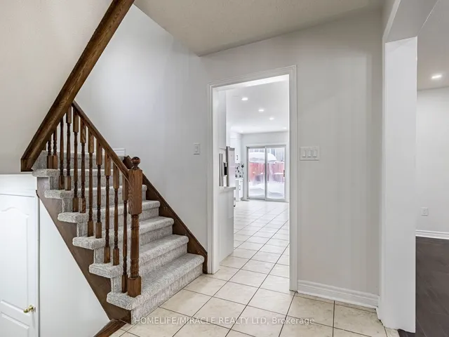 Additional property image - 76 Fallstar Cres