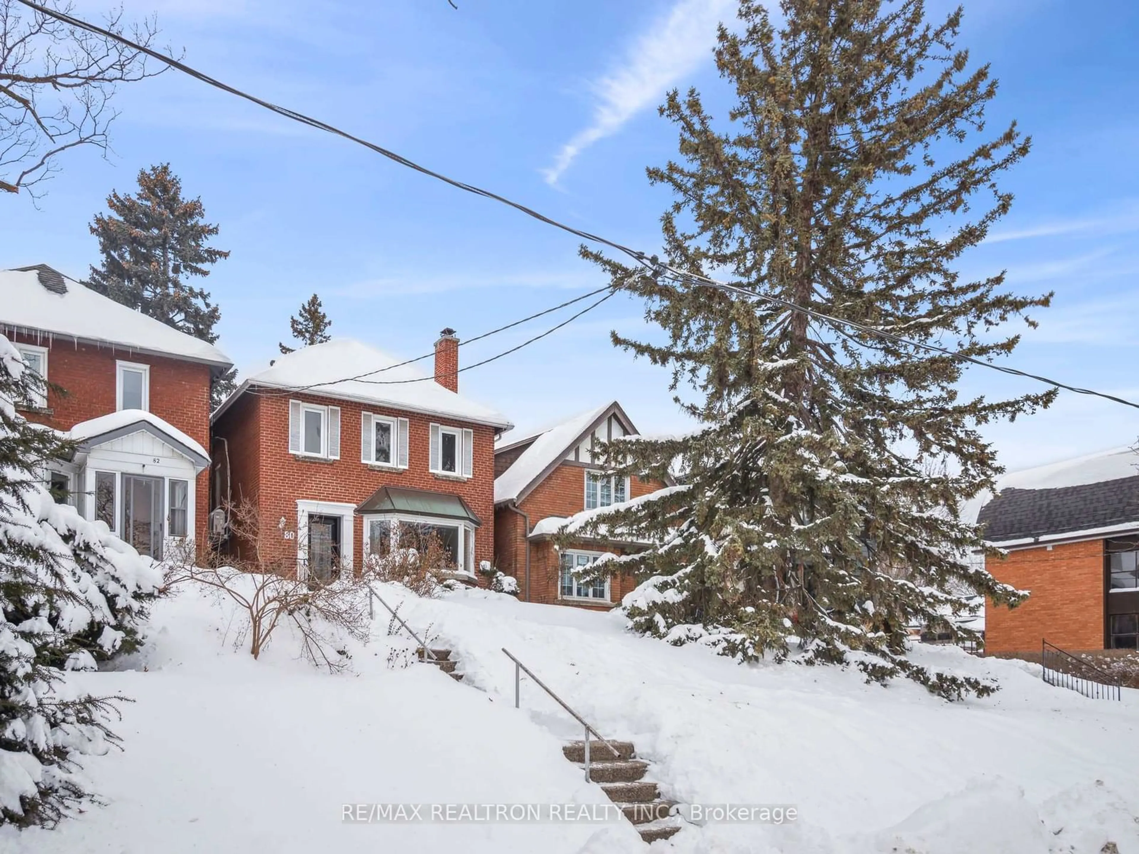 A pic from outside/outdoor area/front of a property/back of a property/a pic from drone, street for 80 Abbott Ave, Toronto Ontario M6P 1H6