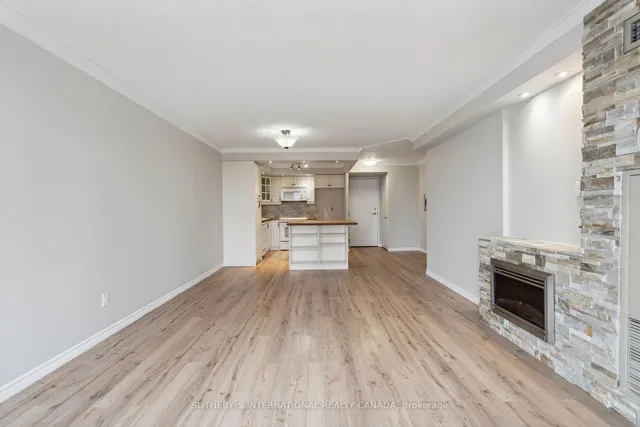 Additional property image - 2261 Lake Shore Blvd Unit 512