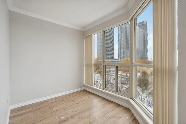 Additional property image - 2261 Lake Shore Blvd Unit 512