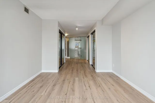 Additional property image - 2261 Lake Shore Blvd Unit 512