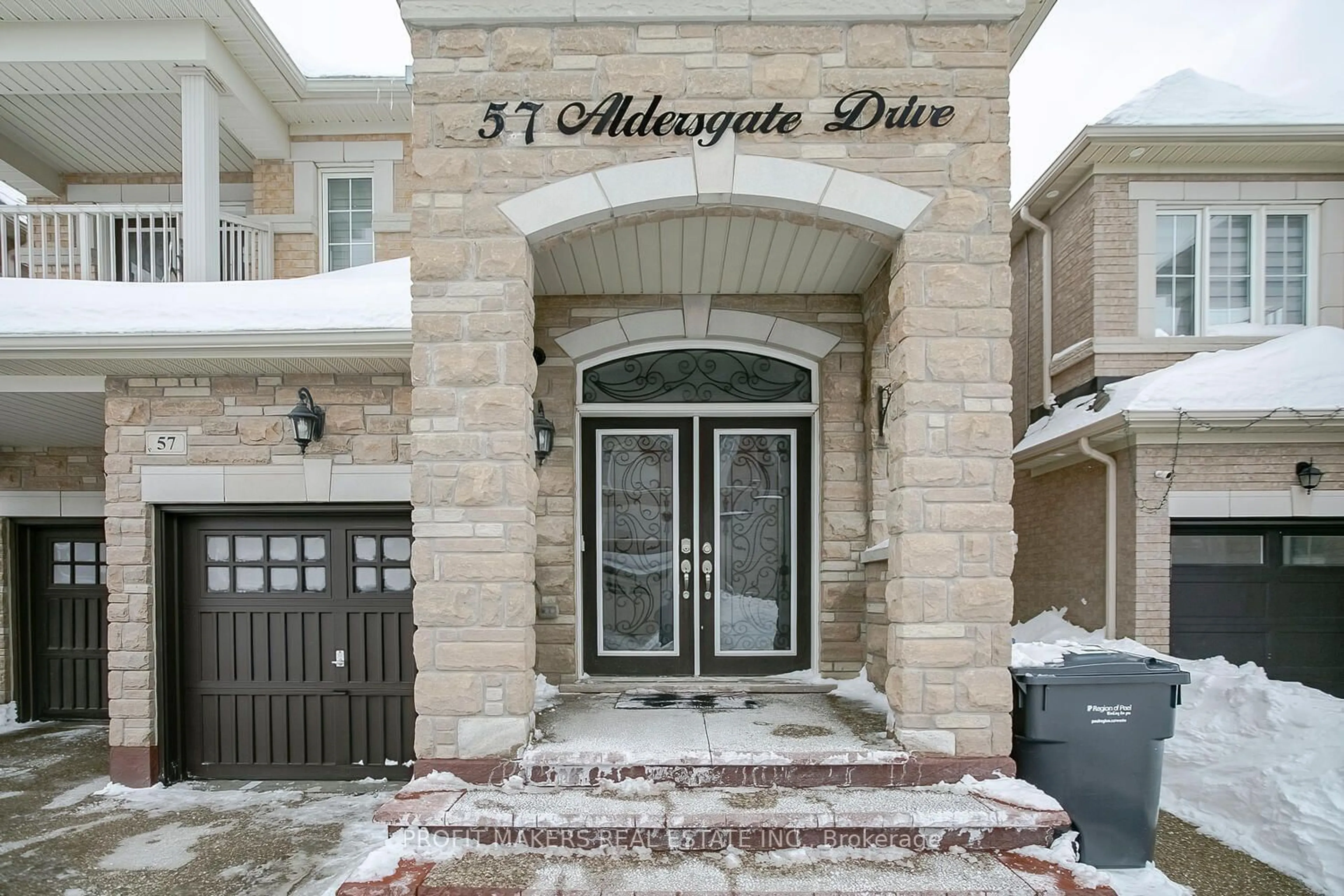 Indoor entryway for 57 Aldersgate Dr, Brampton Ontario L7A 3Z9