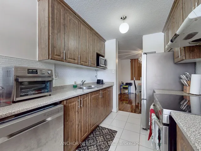 Additional property image - 4 Kings Cross Rd Unit 202