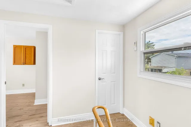 Additional property image - 14 Greenbush Crt