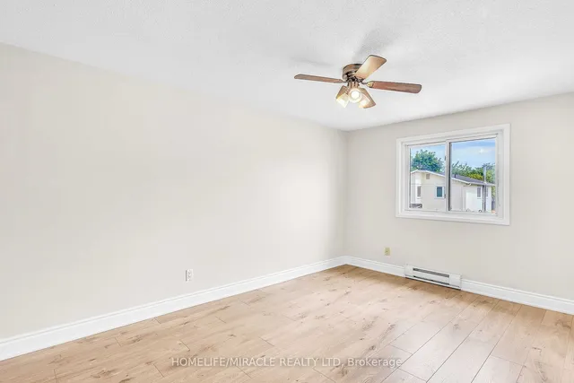 Additional property image - 14 Greenbush Crt