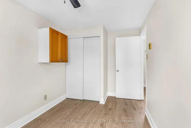 Additional property image - 14 Greenbush Crt