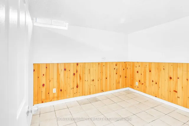 Additional property image - 14 Greenbush Crt