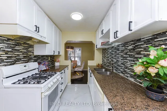 Additional property image - 1 Finchley Cres