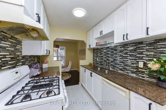 Additional property image - 1 Finchley Cres