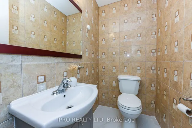 Additional property image - 1 Finchley Cres
