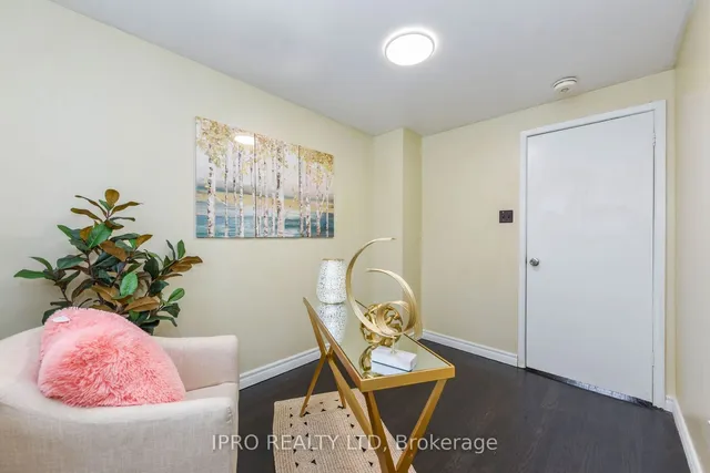 Additional property image - 1 Finchley Cres