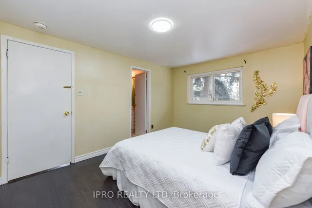 Additional property image - 1 Finchley Cres