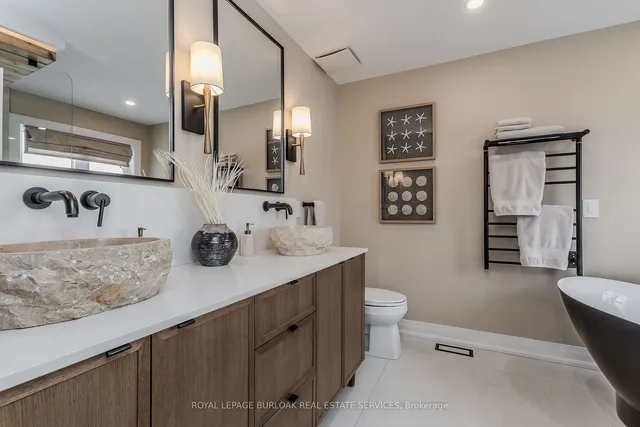 Additional property image - 4270 Carrick St
