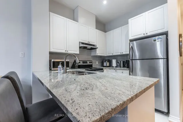 Additional image 17 of 5327 Upper Middle Rd Unit 108