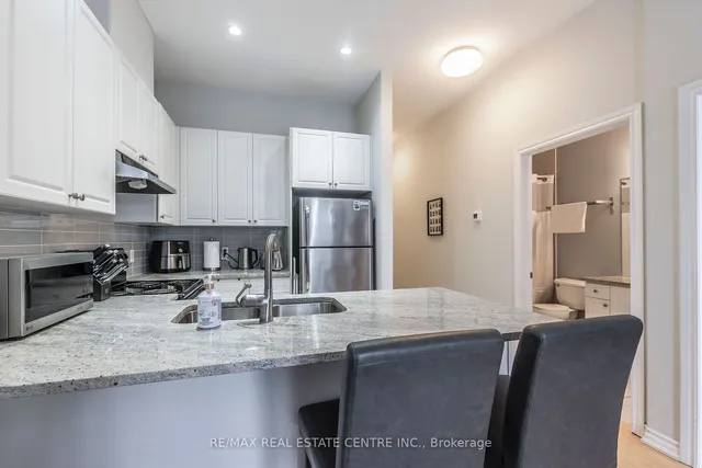 Additional image 16 of 5327 Upper Middle Rd Unit 108
