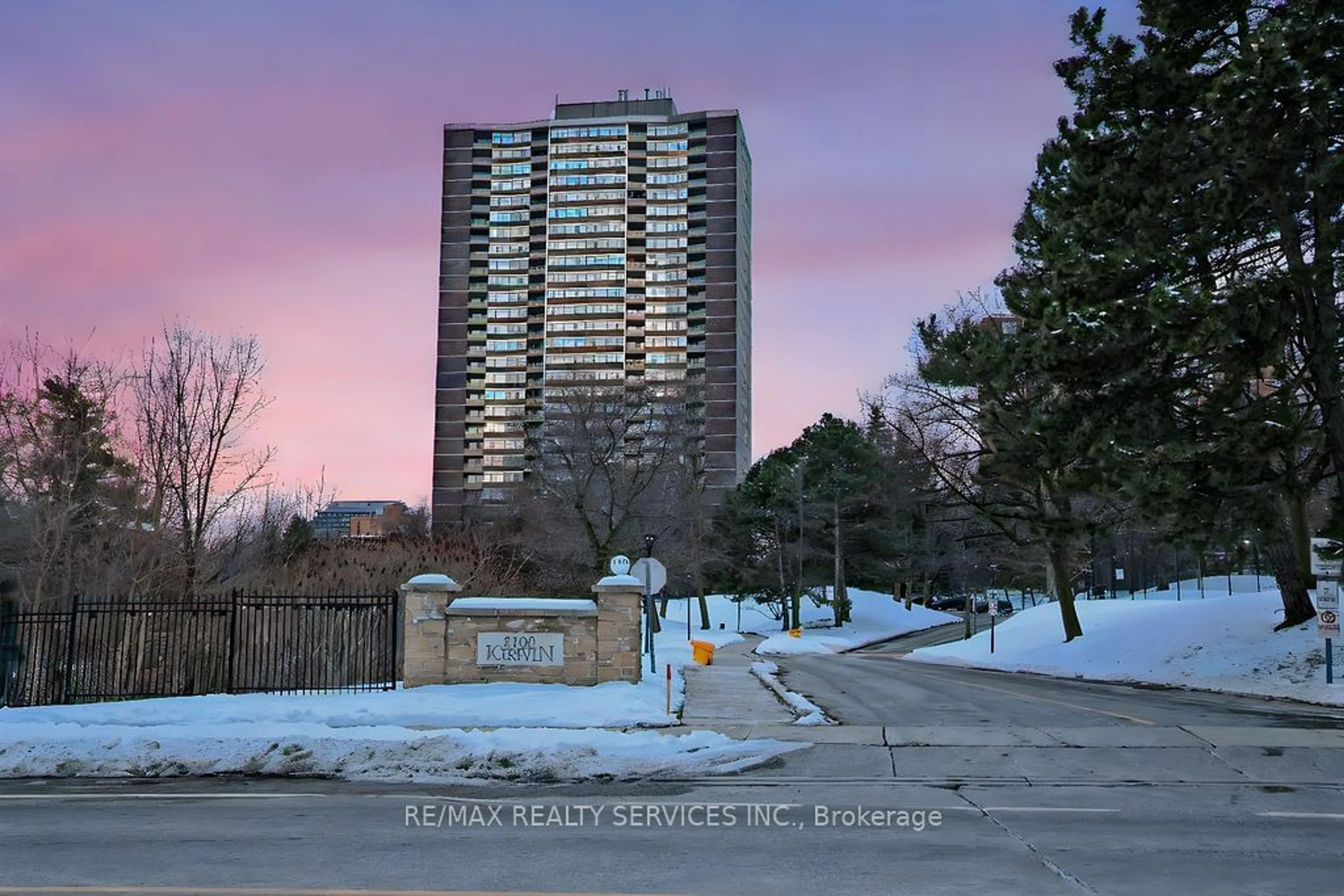 Unknown for 3100 Kirwin Ave #2808, Mississauga Ontario L5A 3S6