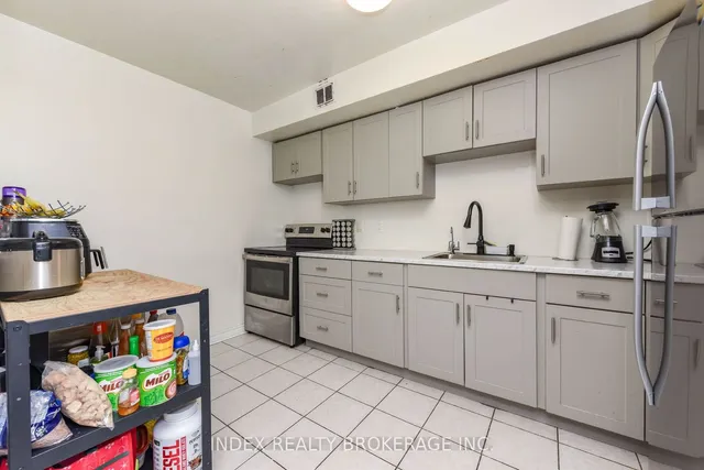 Additional property image - 366 The East Mall Unit 233