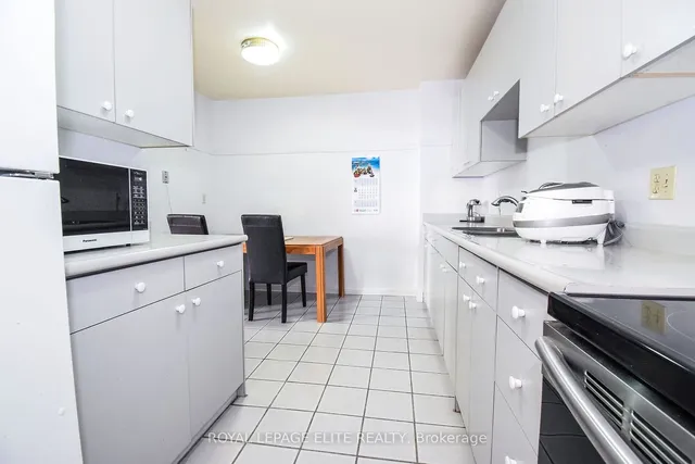 Additional property image - 362 THE EAST MALL Unit 1801