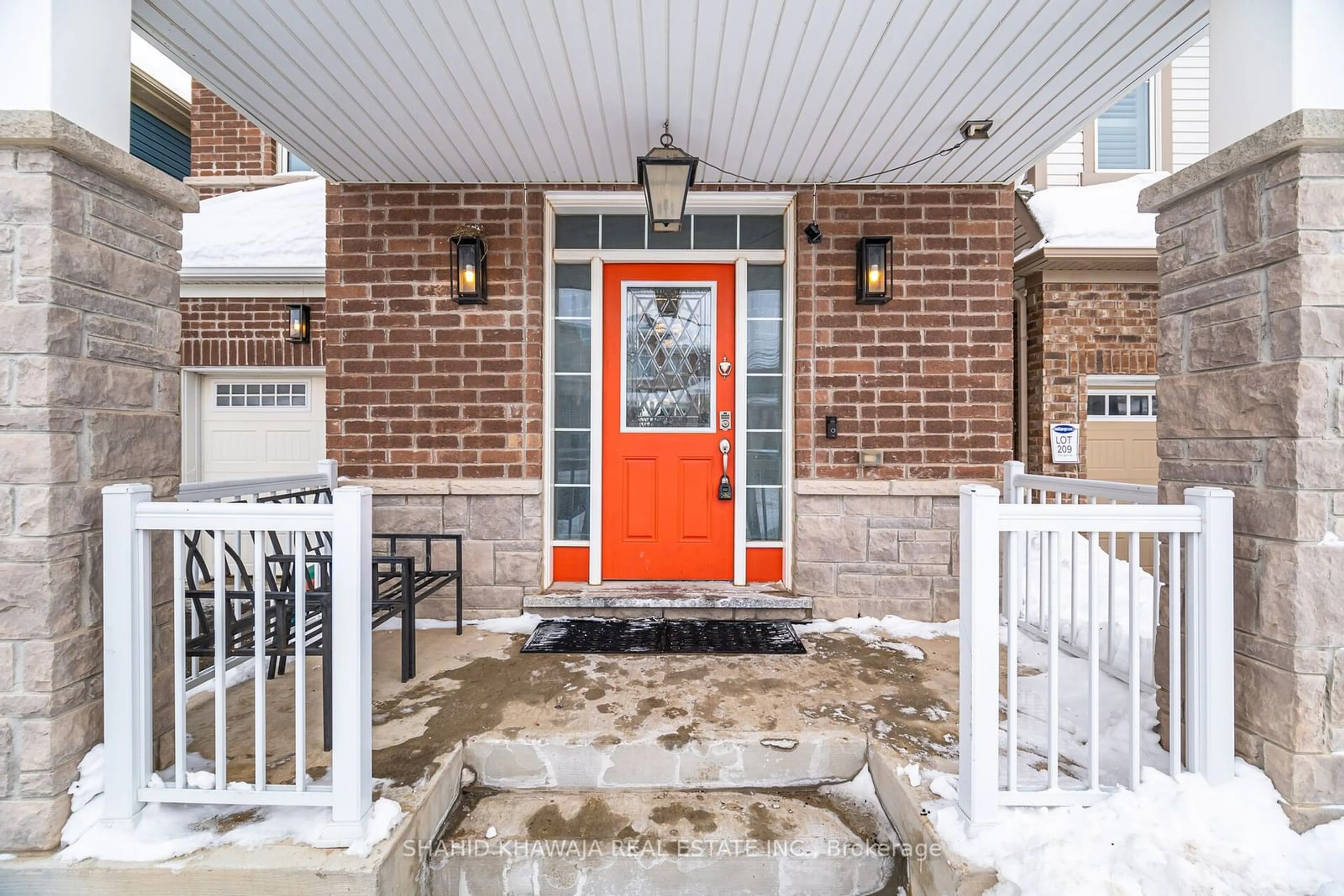 Indoor entryway for 1175 Leger Way, Milton Ontario L9E 1E5