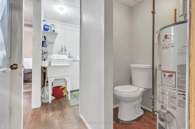 Additional property image - 3099 Northview Cres