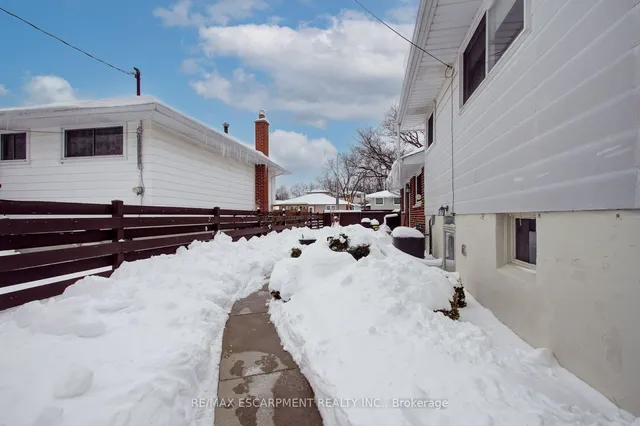 Additional property image - 3099 Northview Cres