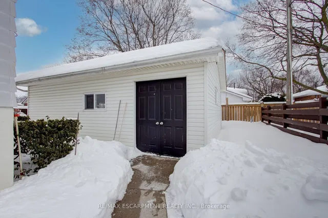 Additional property image - 3099 Northview Cres