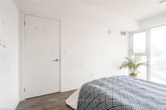 Additional property image - 1117 Cooke Blvd Unit A305