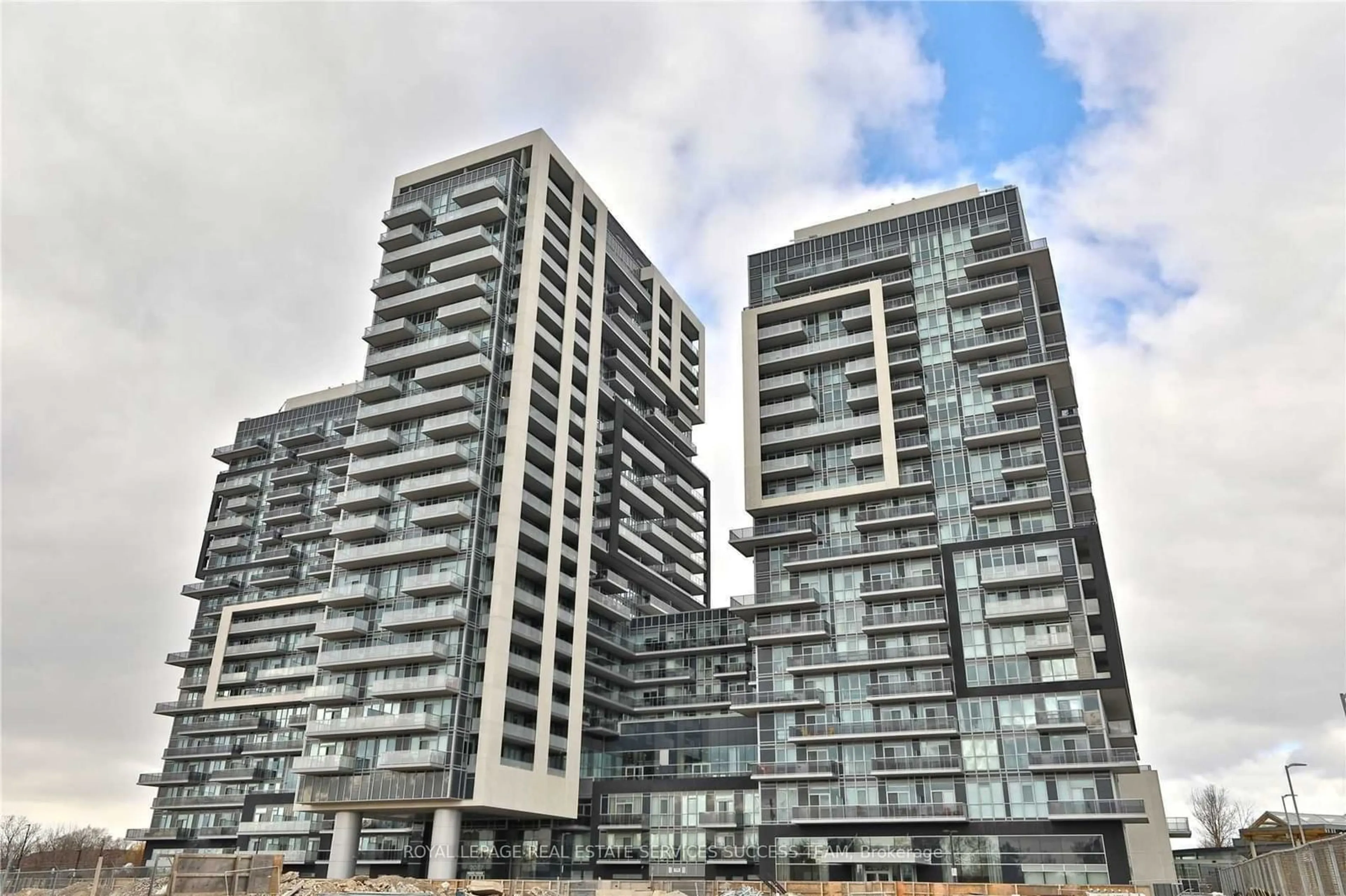 Unknown for 2093 Fairview St #1407, Burlington Ontario L7R 0E6