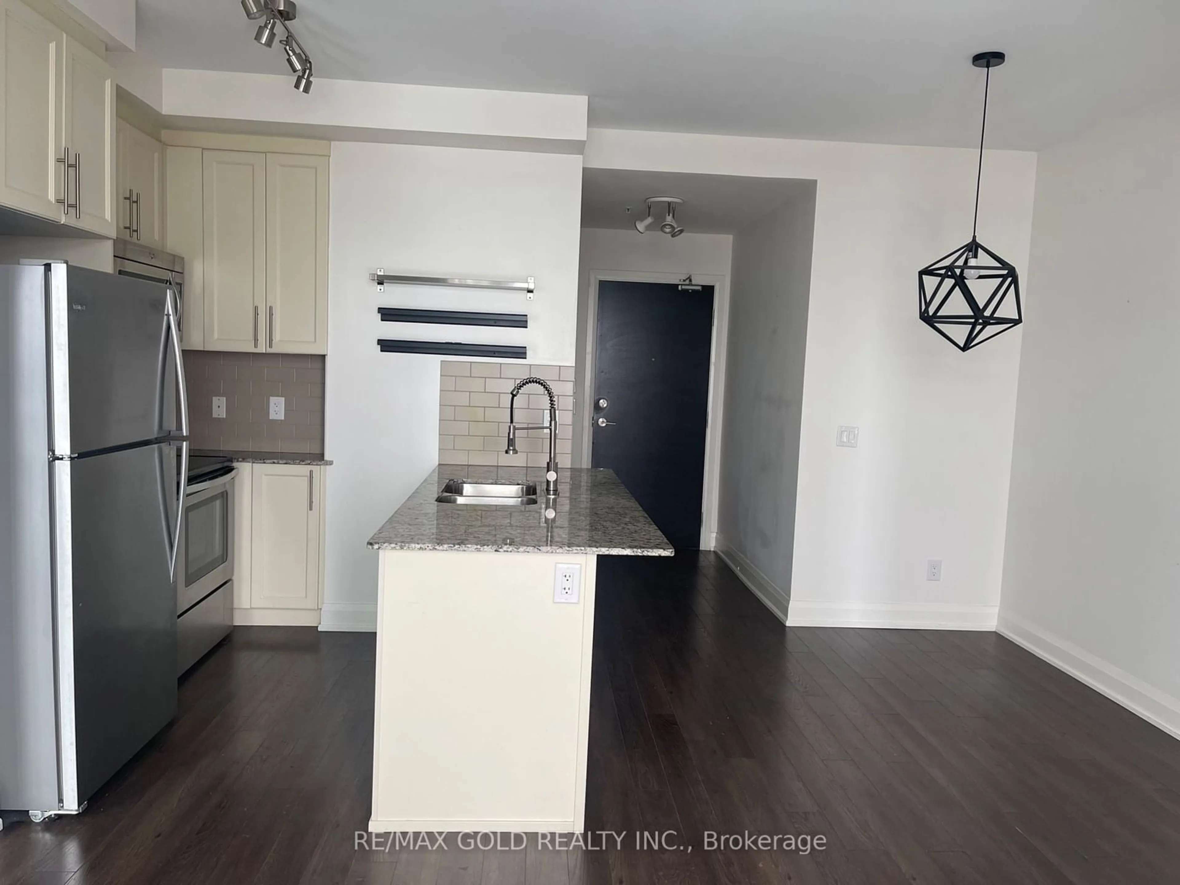 Open concept kitchen, unknown for 55 Yorkland Blvd #1111, Brampton Ontario L6P 4K9