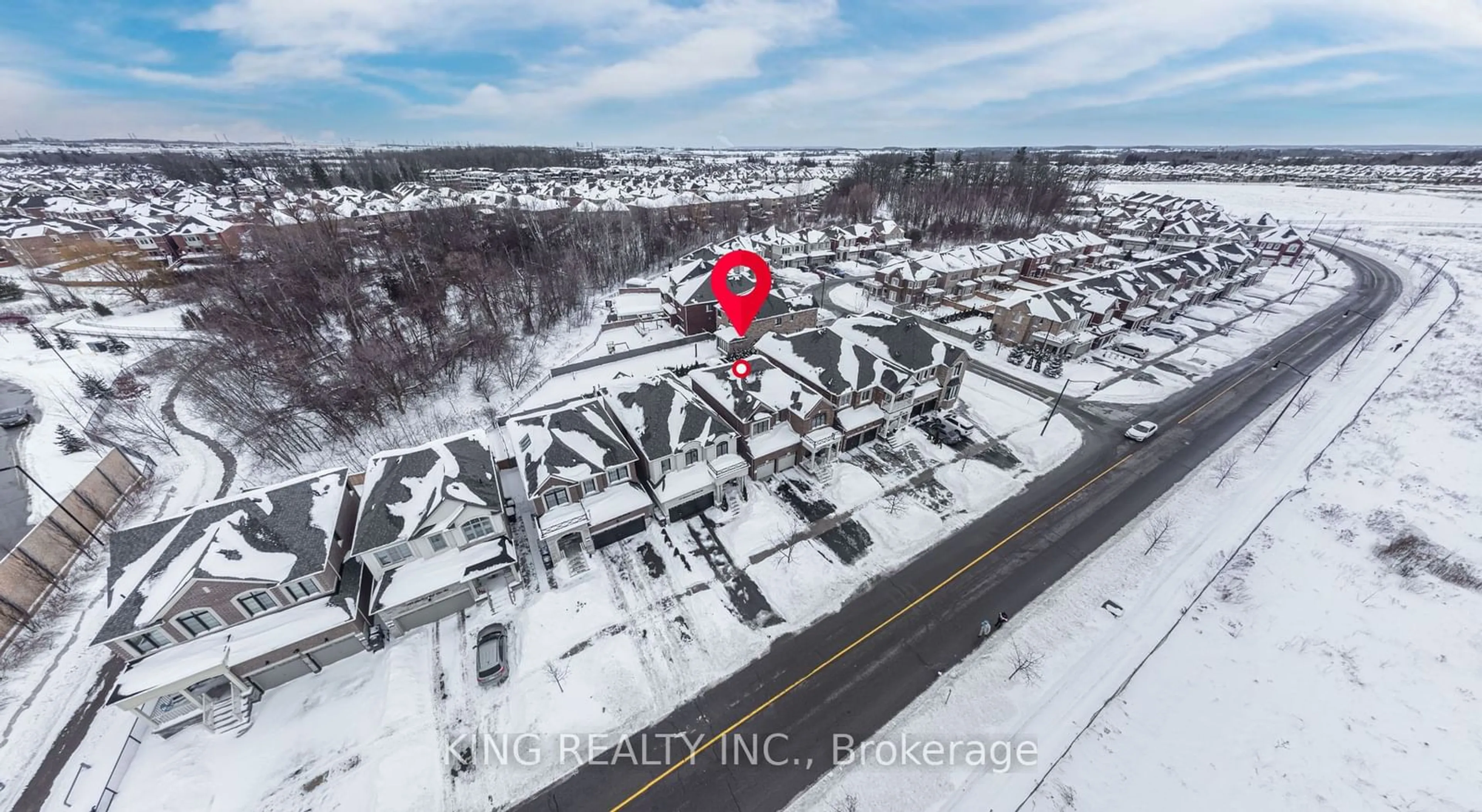 A pic from outside/outdoor area/front of a property/back of a property/a pic from drone, building for 189 LIONHEAD GOLF CLUB Rd, Brampton Ontario L6Y 6C1