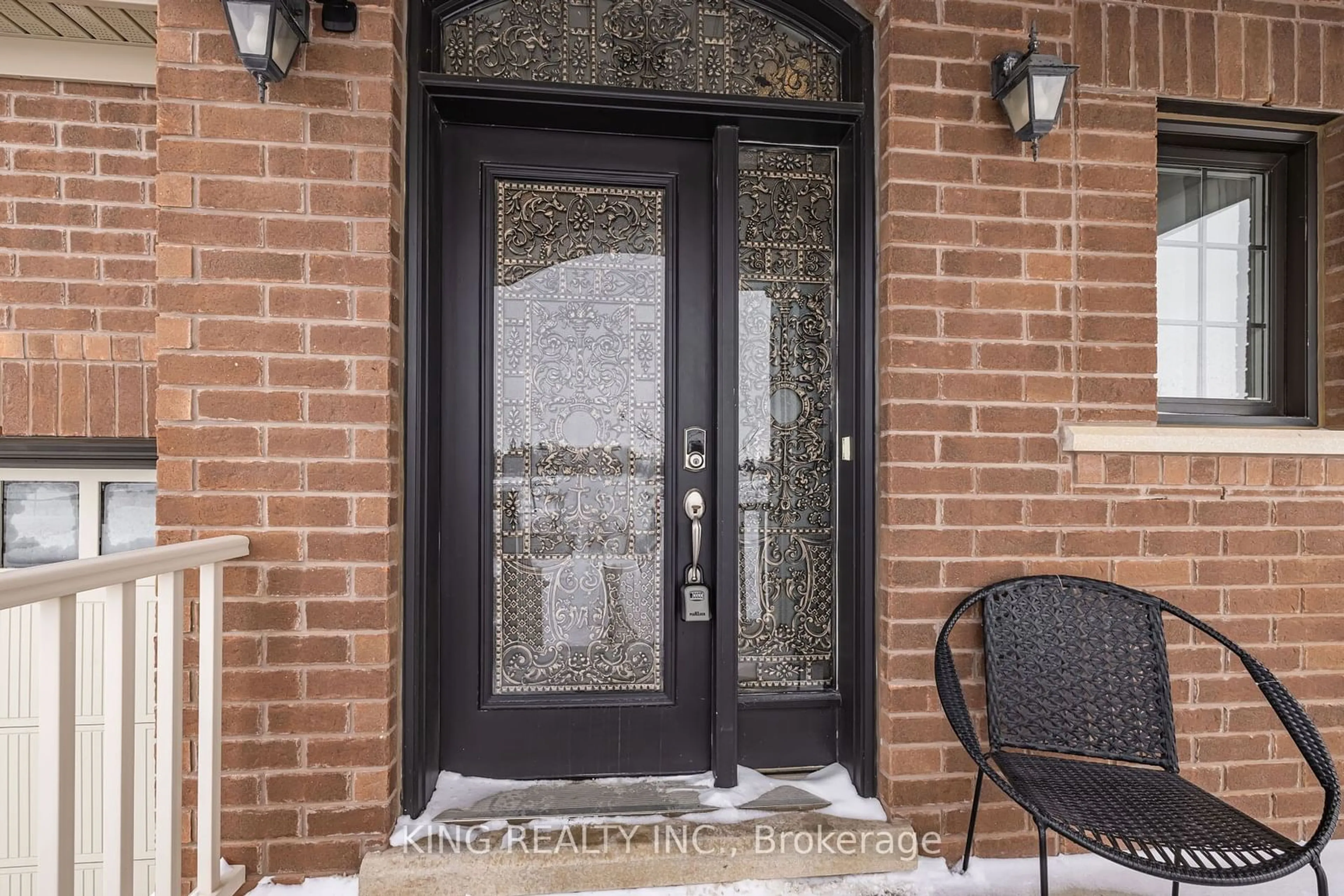 Indoor entryway for 189 LIONHEAD GOLF CLUB Rd, Brampton Ontario L6Y 6C1