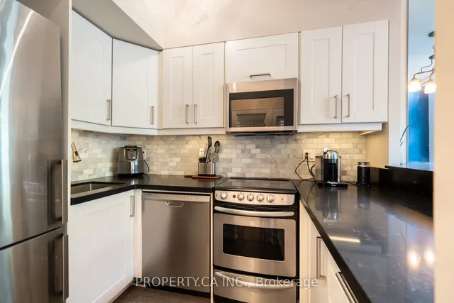 Additional property image - 2261 Lake Shore Blvd Unit 104