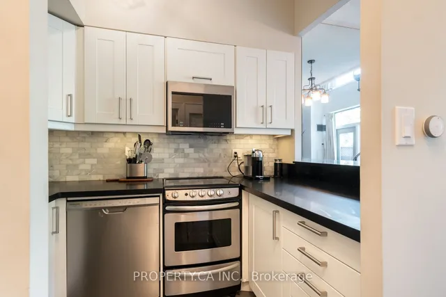 Additional property image - 2261 Lake Shore Blvd Unit 104