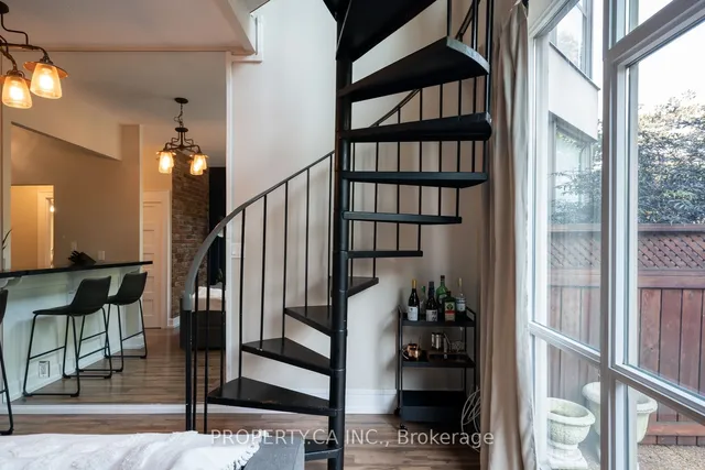 Additional property image - 2261 Lake Shore Blvd Unit 104