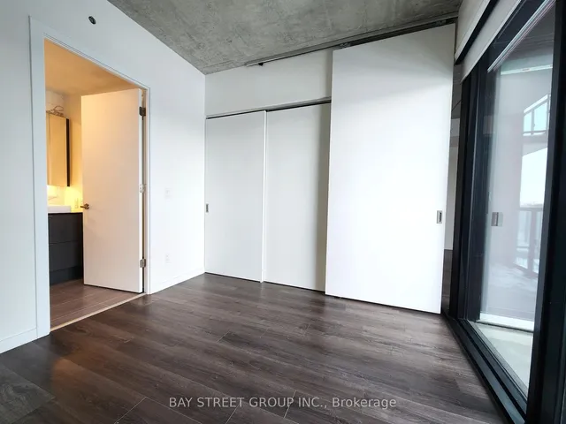 Additional property image - 7 Smith Cres Unit 401