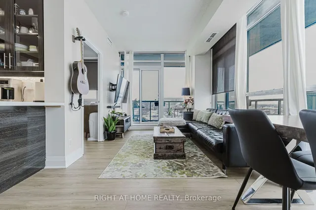 Additional image 21 of 1185 The Queensway N/A Unit 815
