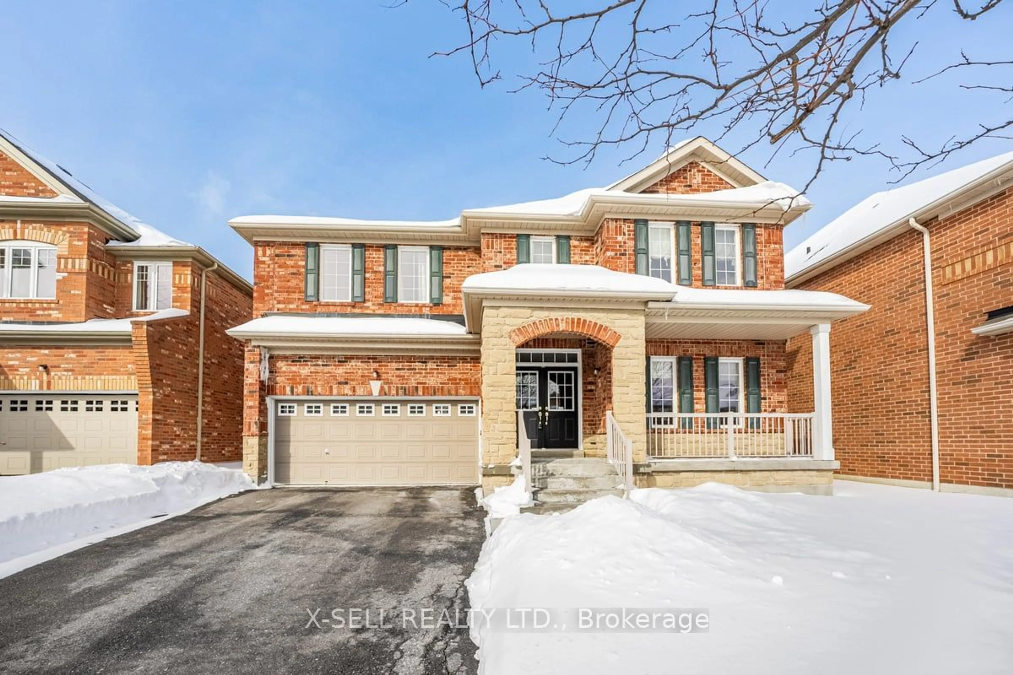 Home with brick exterior material, street for 34 Dockside Crt, Brampton Ontario L6Z 0B6