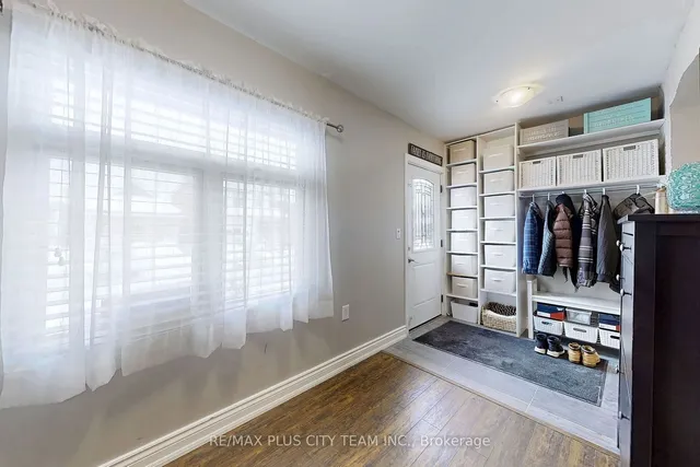 Additional property image - 8 Hatherley Rd