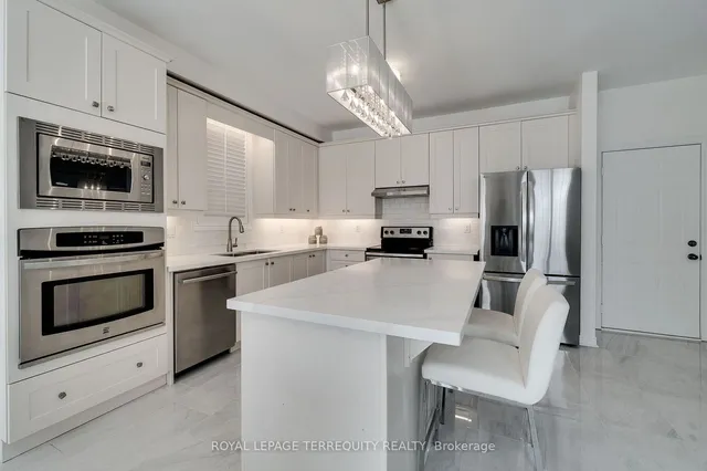Additional property image - 37 George Robinson Dr