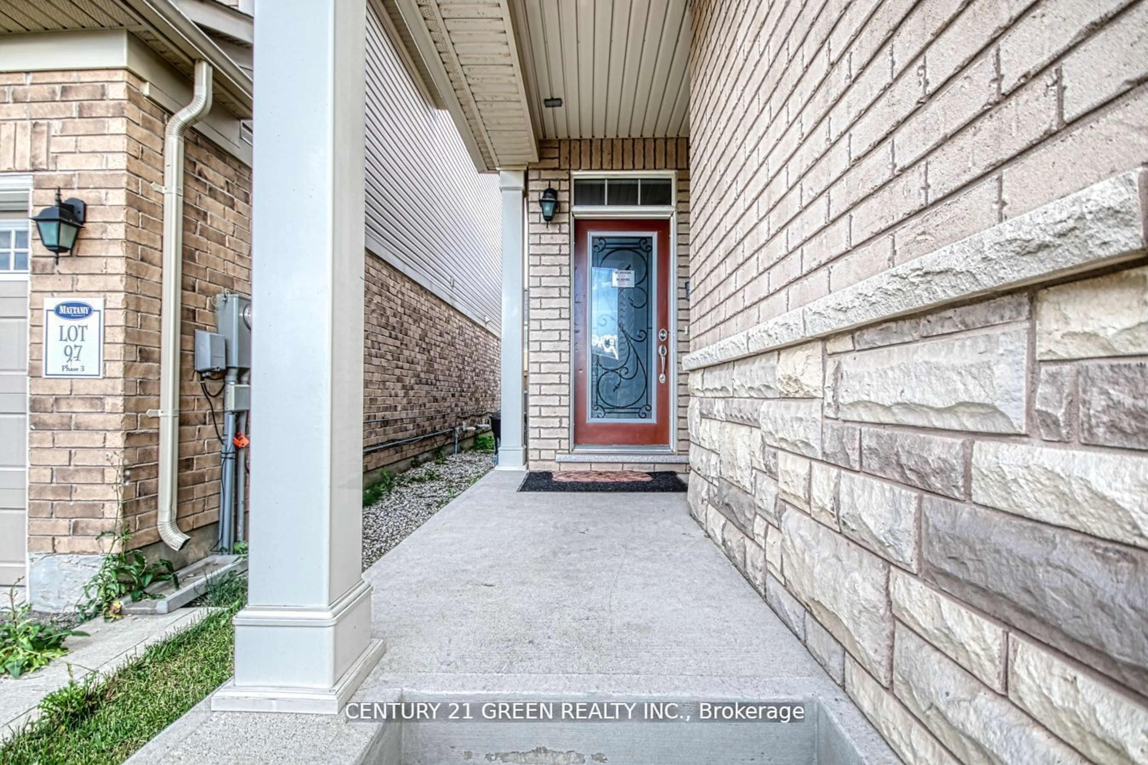 Indoor entryway for 13 Killick Rd, Brampton Ontario L7A 0Y6