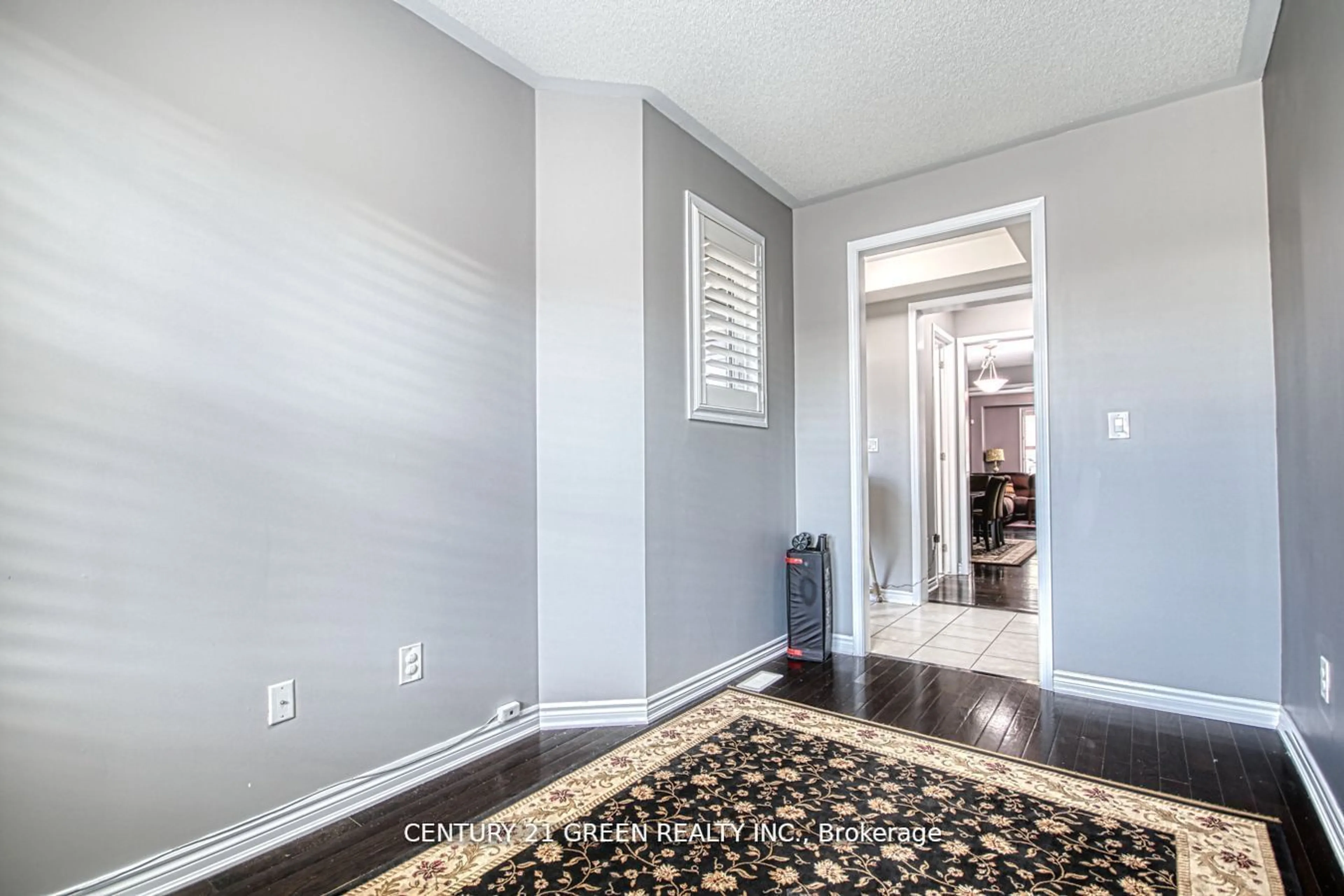 Indoor entryway for 13 Killick Rd, Brampton Ontario L7A 0Y6