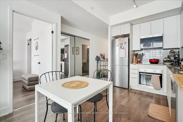 Additional property image - 2489 Taunton Rd Unit 1316