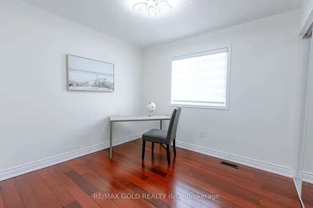 Additional property image - 48 Keats Terr