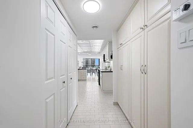 Additional property image - 2010 Islington Ave Unit 1006