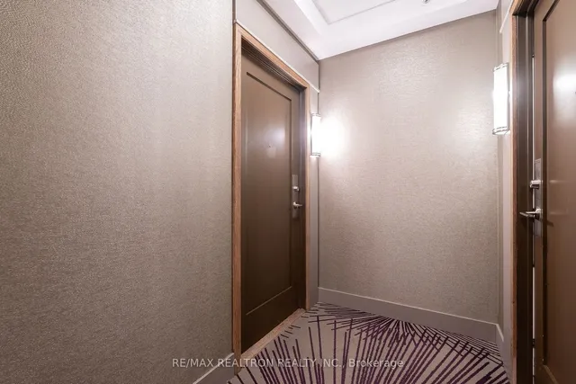 Additional property image - 55 Eglinton Ave Unit 1001