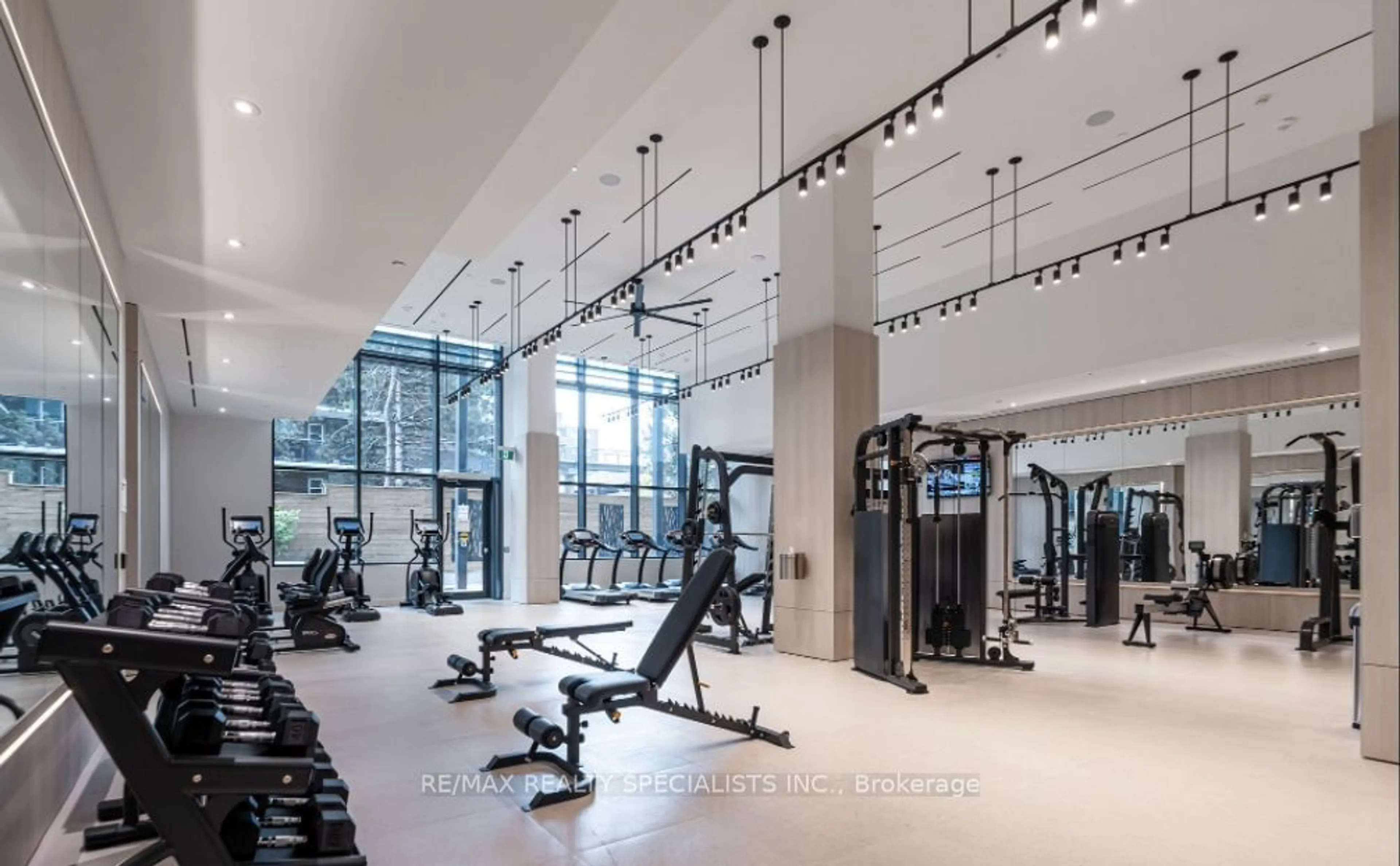 Gym or fitness room for 28 ANN St #1315, Mississauga Ontario L5G 3G1