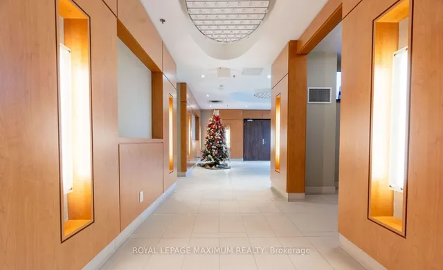 Additional property image - 840 Queens Plate Dr Unit 1503