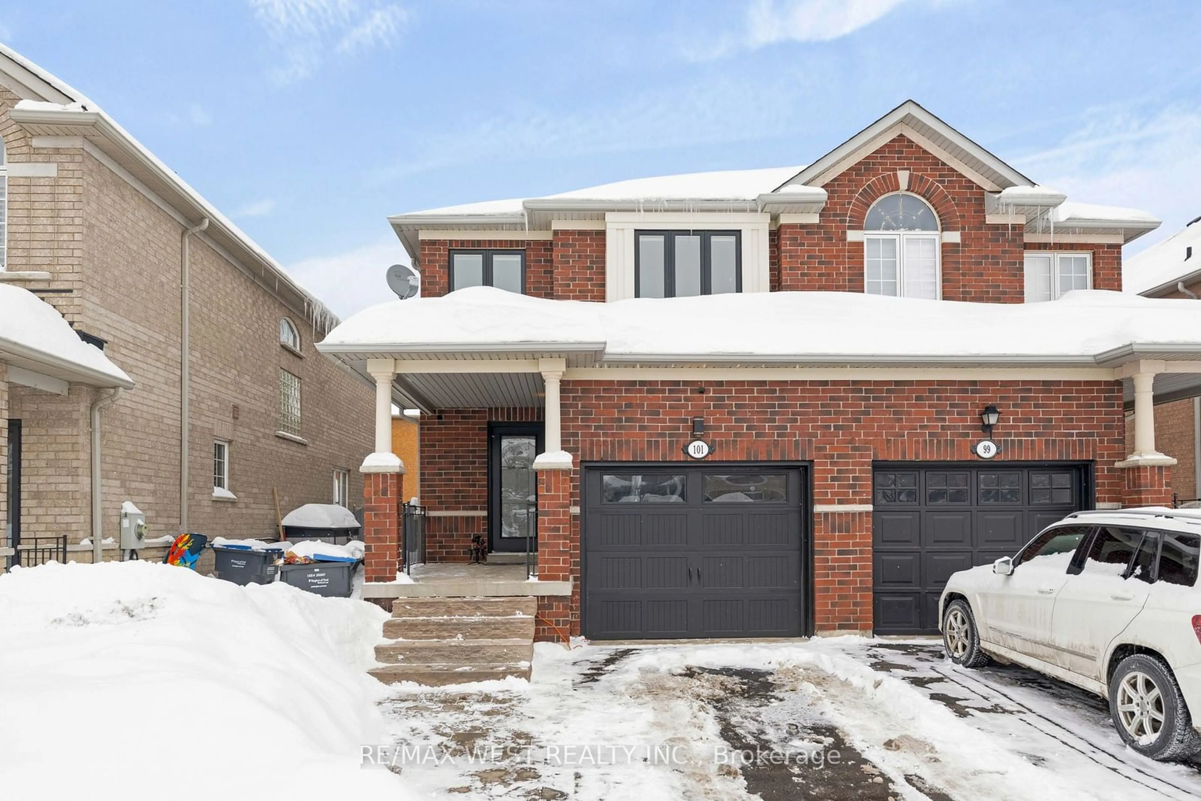 Home with brick exterior material, street for 101 Cedargrove Rd, Caledon Ontario L7E 2W6