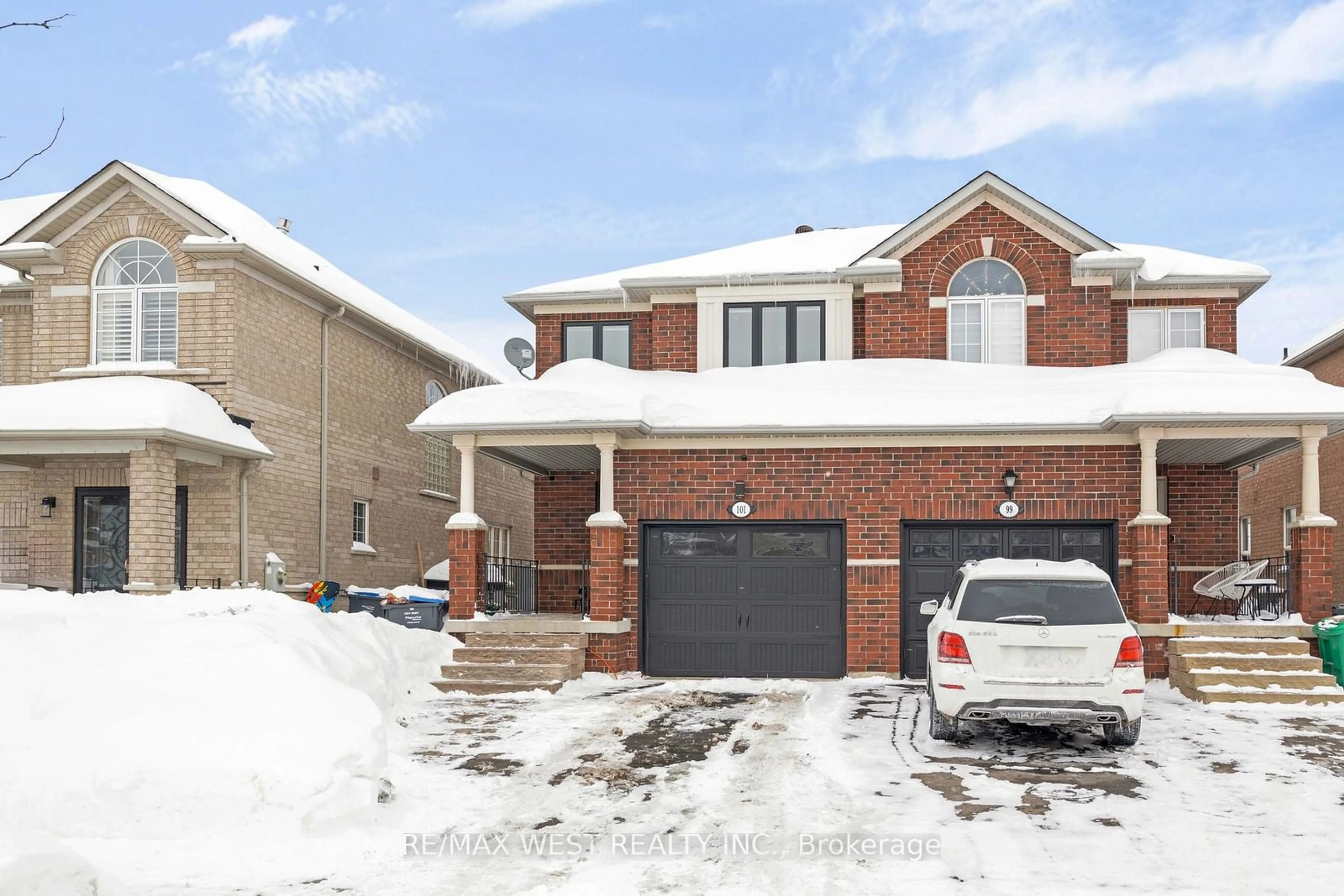 Home with brick exterior material, street for 101 Cedargrove Rd, Caledon Ontario L7E 2W6